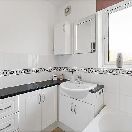 Chestnut Contractor Stays Wellingborough Room photo