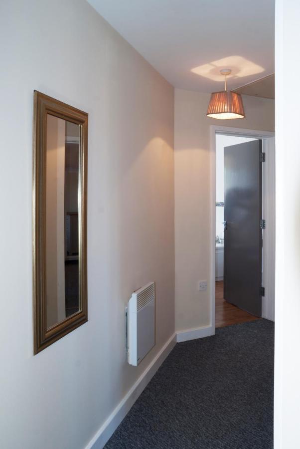 Chestnut Contractor Apartment